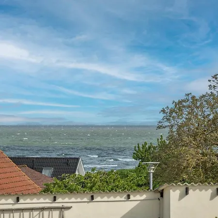 Lubminer Meerblick 公寓 *